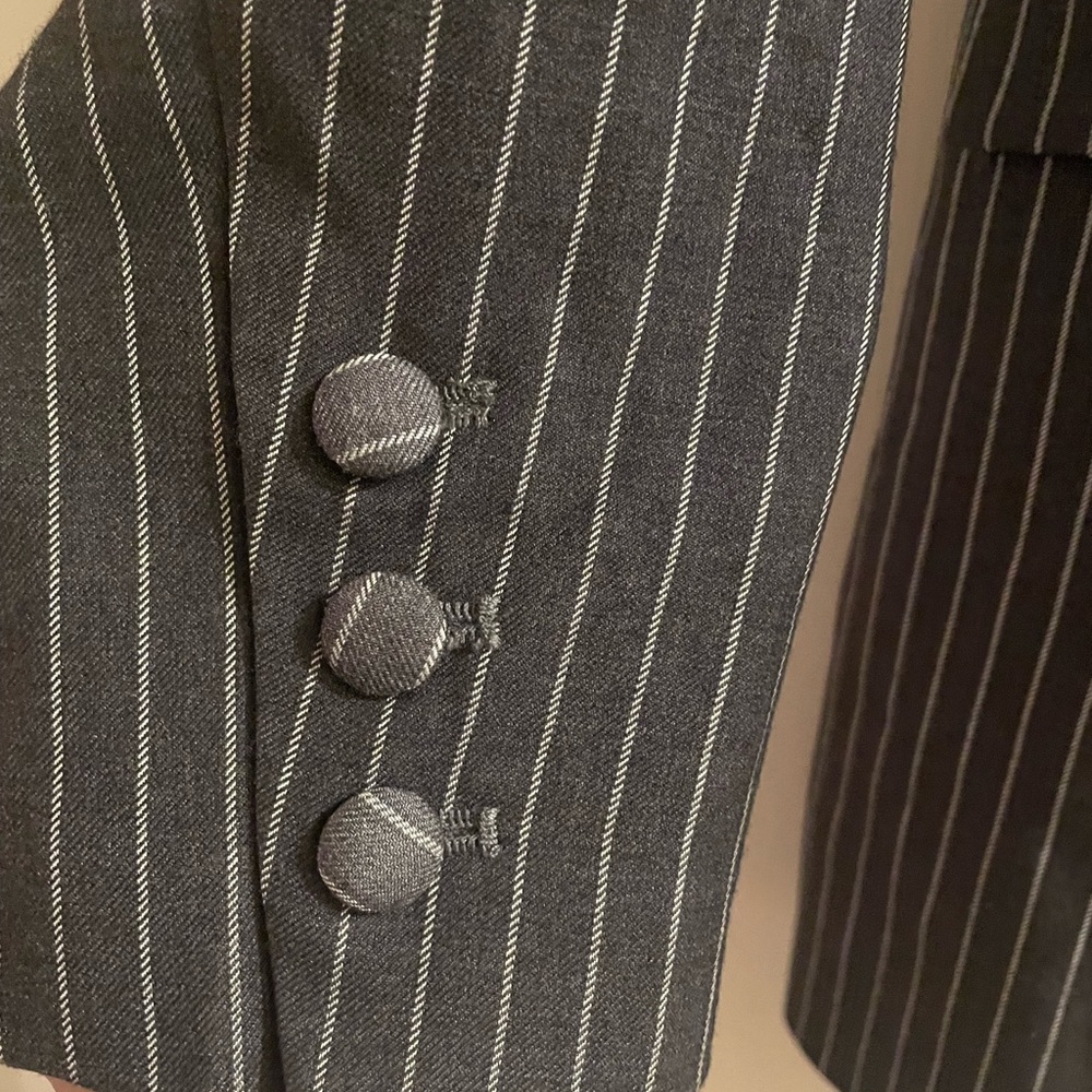 L’Academie Blazer jacket dark gray REVOLVE - Picture 5 of 8